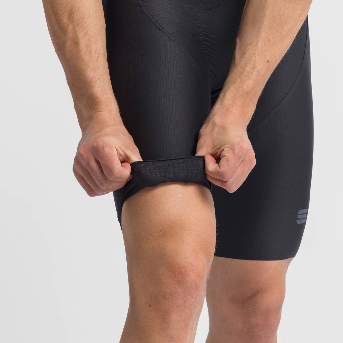 Lyhyt henkselipyöräilyshortsit SPORTFUL LTD 2 Musta