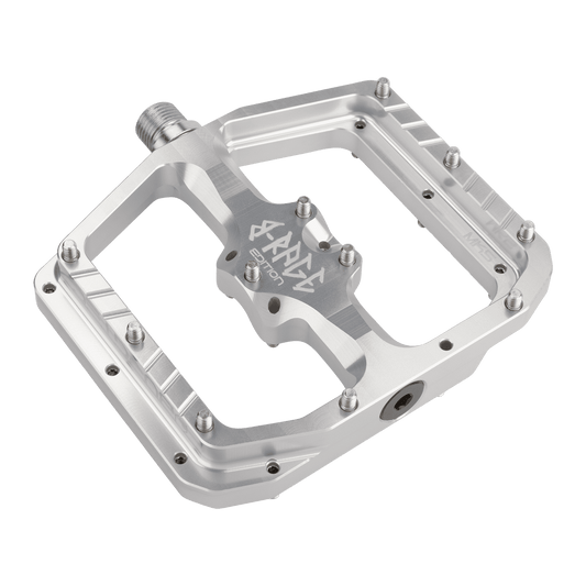 Pedały Platformowe BURGTEC PENTHOUSE FLAT MK5 B-RAGE EDITION Srebrny