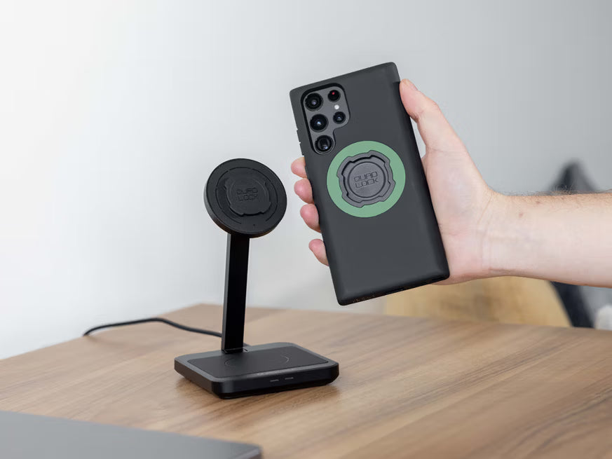 QUADLOCK MAG Dual Desktop Wireless Charger