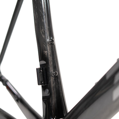 ZEEN ICON Gloss Carbon raamikomplekt