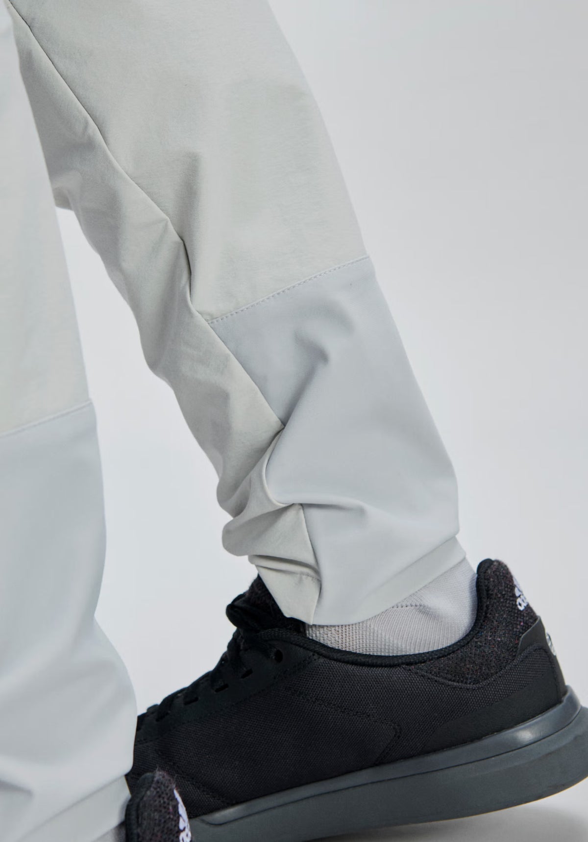 POC MOTION Women's Trousers Grey