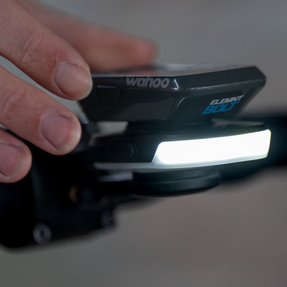 BBB SLICE 600 Front Light with Garmin and Wahoo GPS Insert