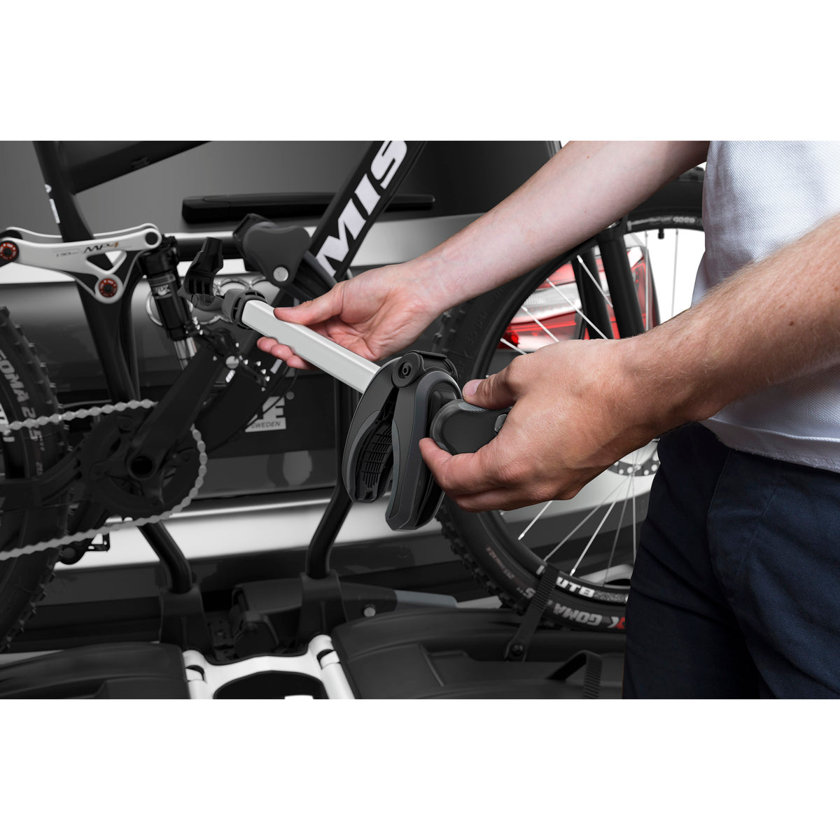 Fietsendrager THULE EASYFOLD XT 2 Fietsen op Trekhaak