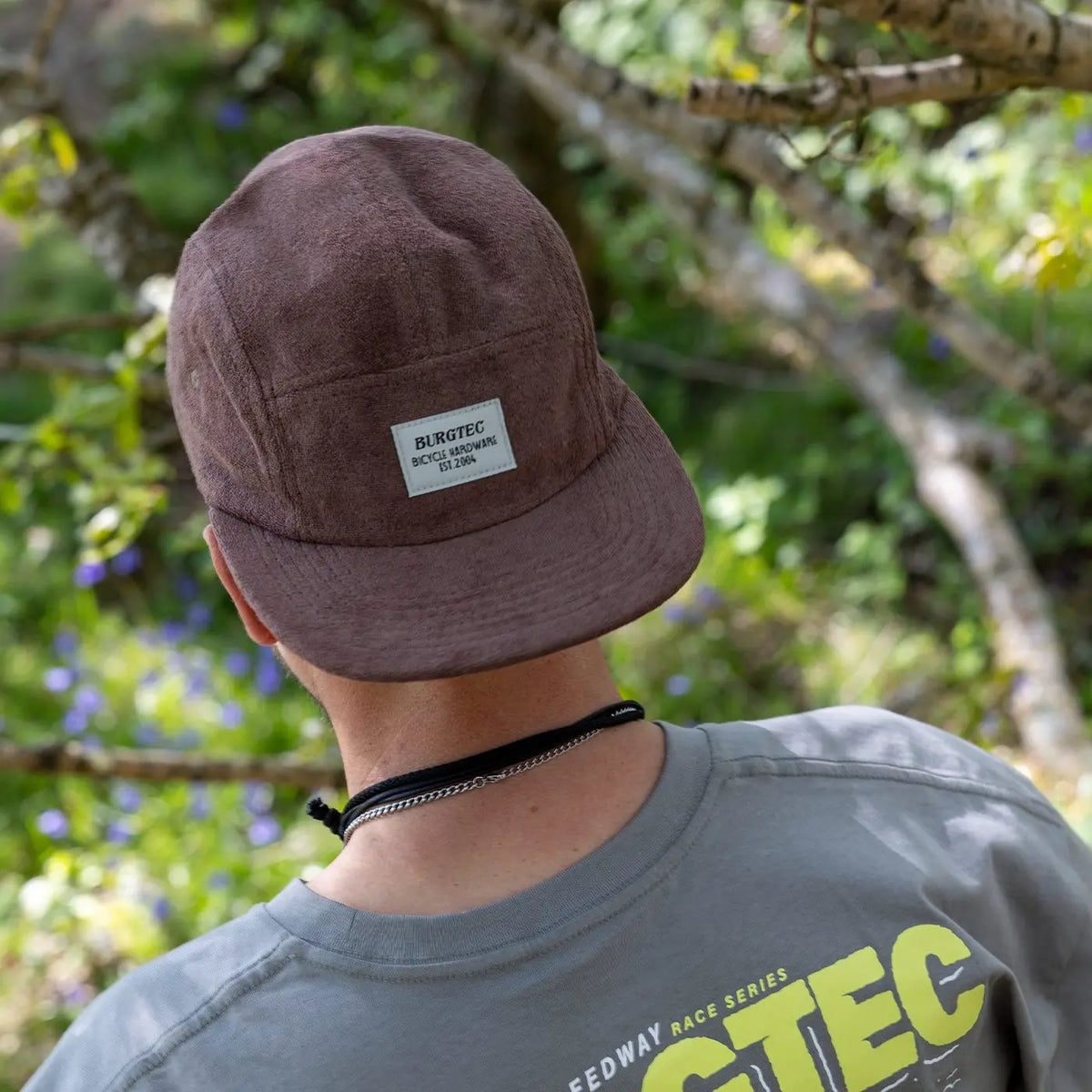 Czapka z daszkiem BURGTEC ARCADE FIVE PANEL Brązowa