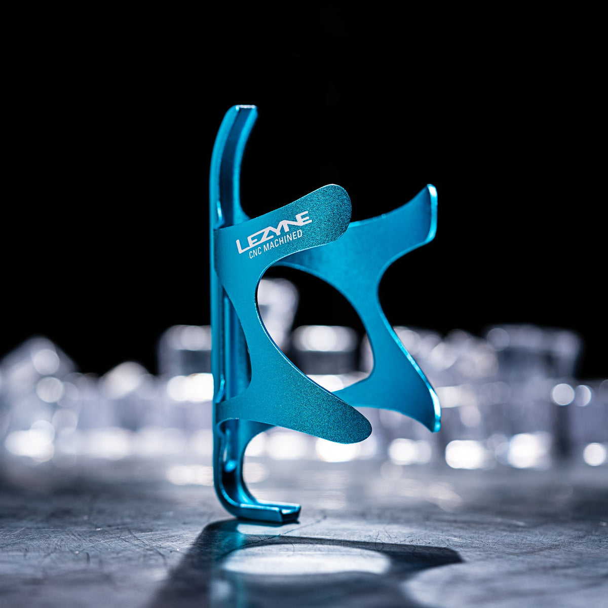 LEZYNE CNC ALLOY CAGE flaskeholder, sort