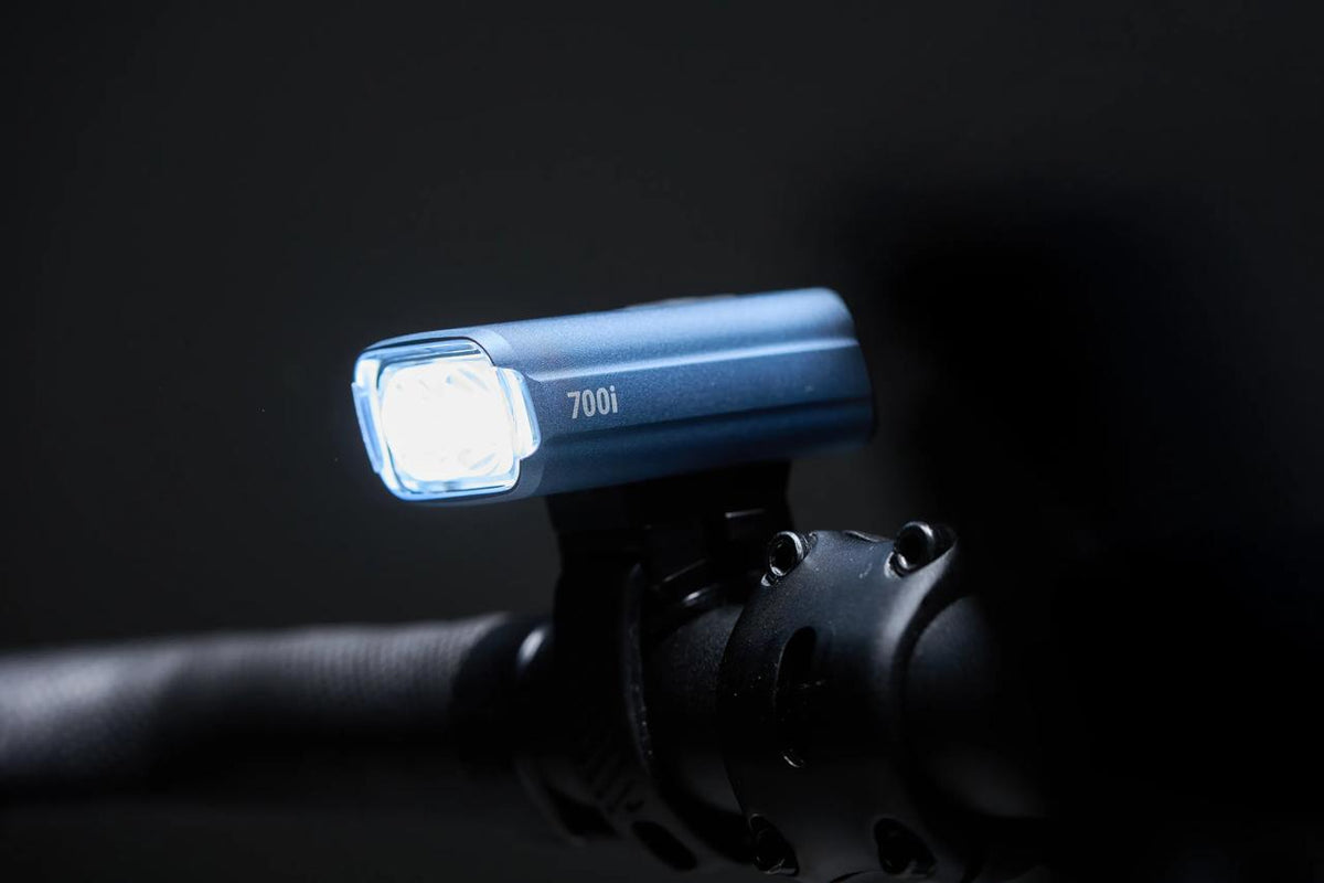 BBB NANOSTRIKE 700i forlygte blå