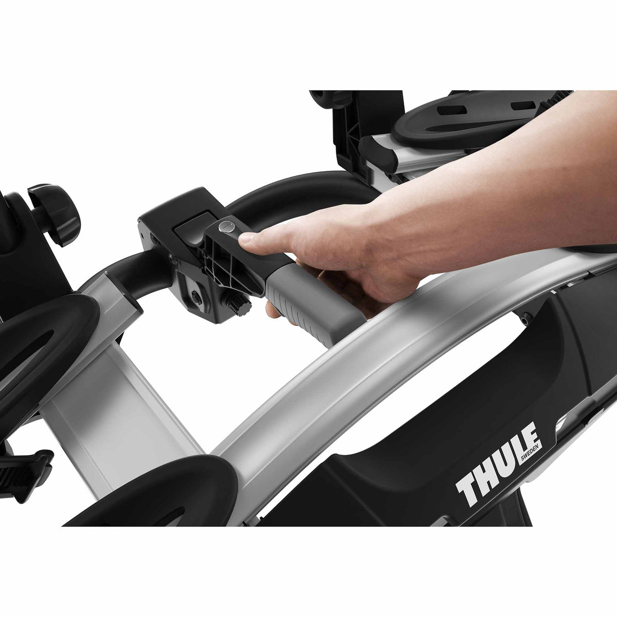 THULE VELOCOMPACT 2 -pyöräkannatin vetokoukkuun