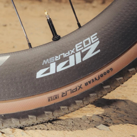 ZIPP 303 SW XPLR Tubeless Ready (Center Lock) Front Wheel Grey