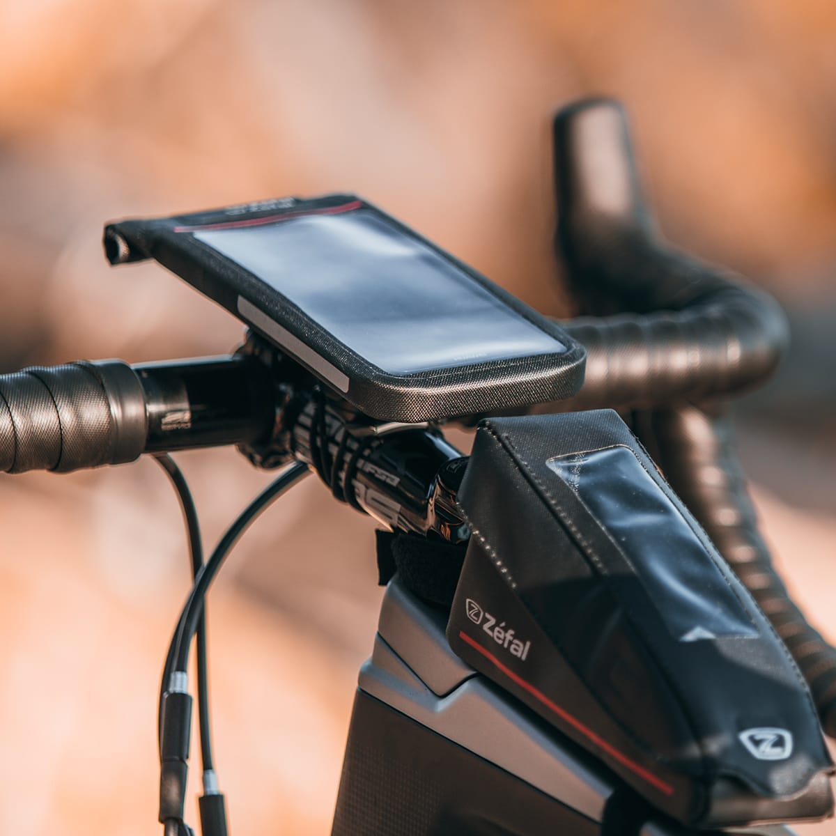 ZEFAL Z-CONSOLE DRY L Universal Smartphone Mount