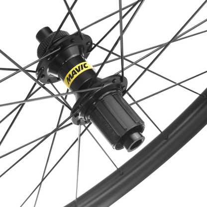 MAVIC COSMIC S 42 DISC Tubeless Ready -pyöräpari (Center Lock)