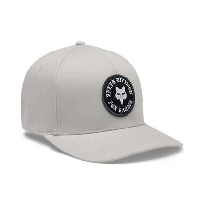Kačket FOX BADGE FLEXFIT Light Grey