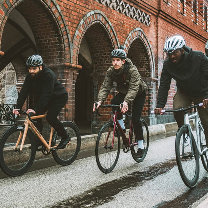 Cestná prilba ABUS WINGBACK biela