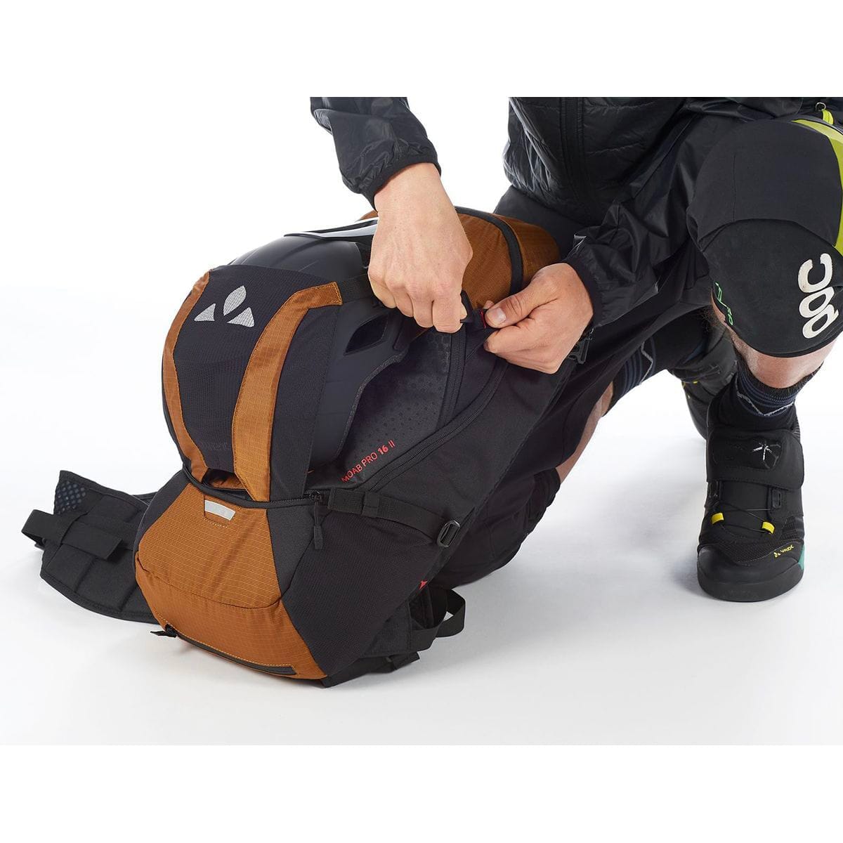 VAUDE MOAB PRO 16 II Backpack Yellow and Black