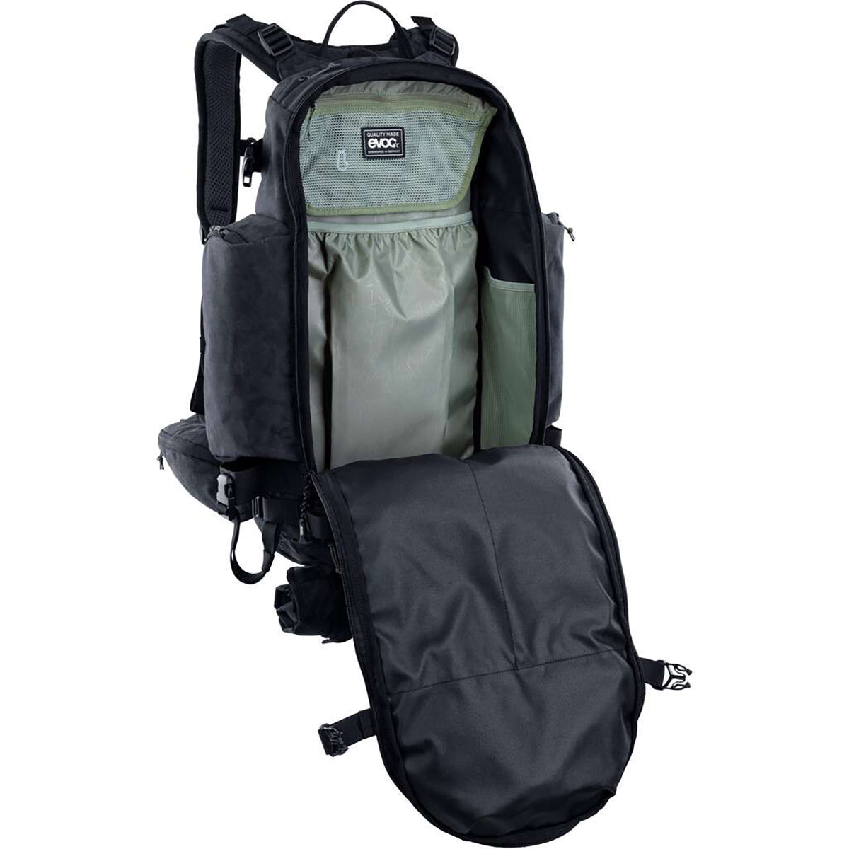 EVOC TRAIL BUILDER 35 L Reppu Musta