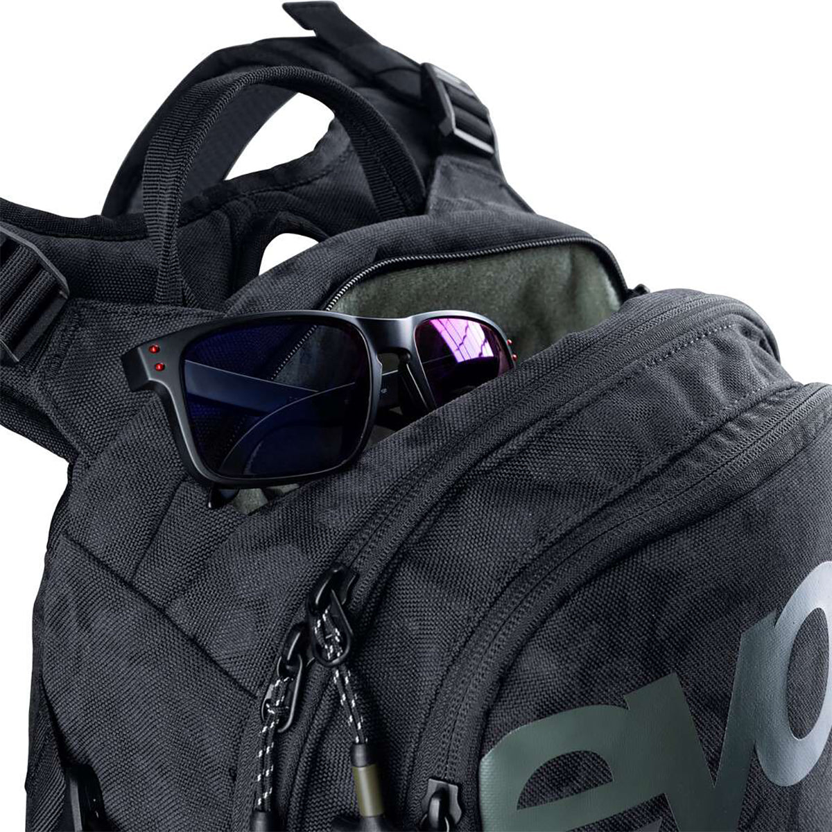 EVOC TRAIL BUILDER 35 L Reppu Musta