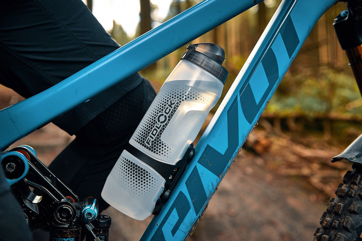 Kit Παγουριού και Θήκης Παγουριού FIDLOCK TWIST BIKE BASE 800 ml Διαφανές