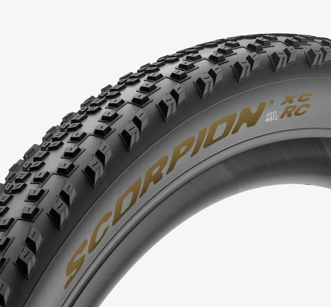 Däck PIRELLI SCORPION XC RC 29x2.4 ProWall Tubeless Ready Souple Svart/Guld 4354000