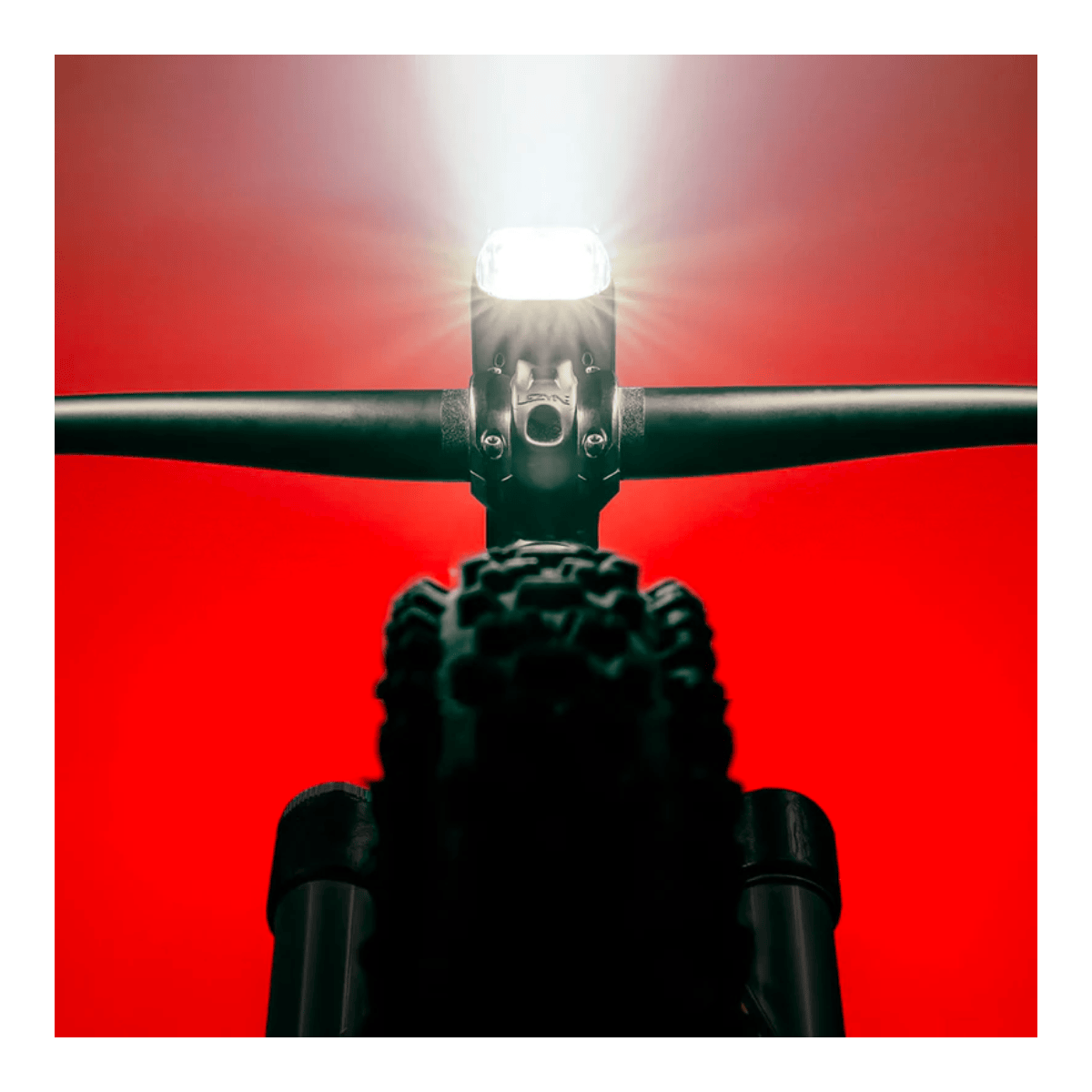 LEZYNE MEGA DRIVE 2400+ Front Light Black