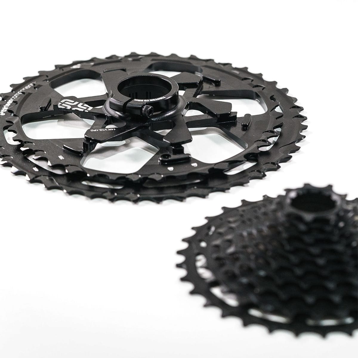 Kassett 12V E-THIRTEEN TRS+