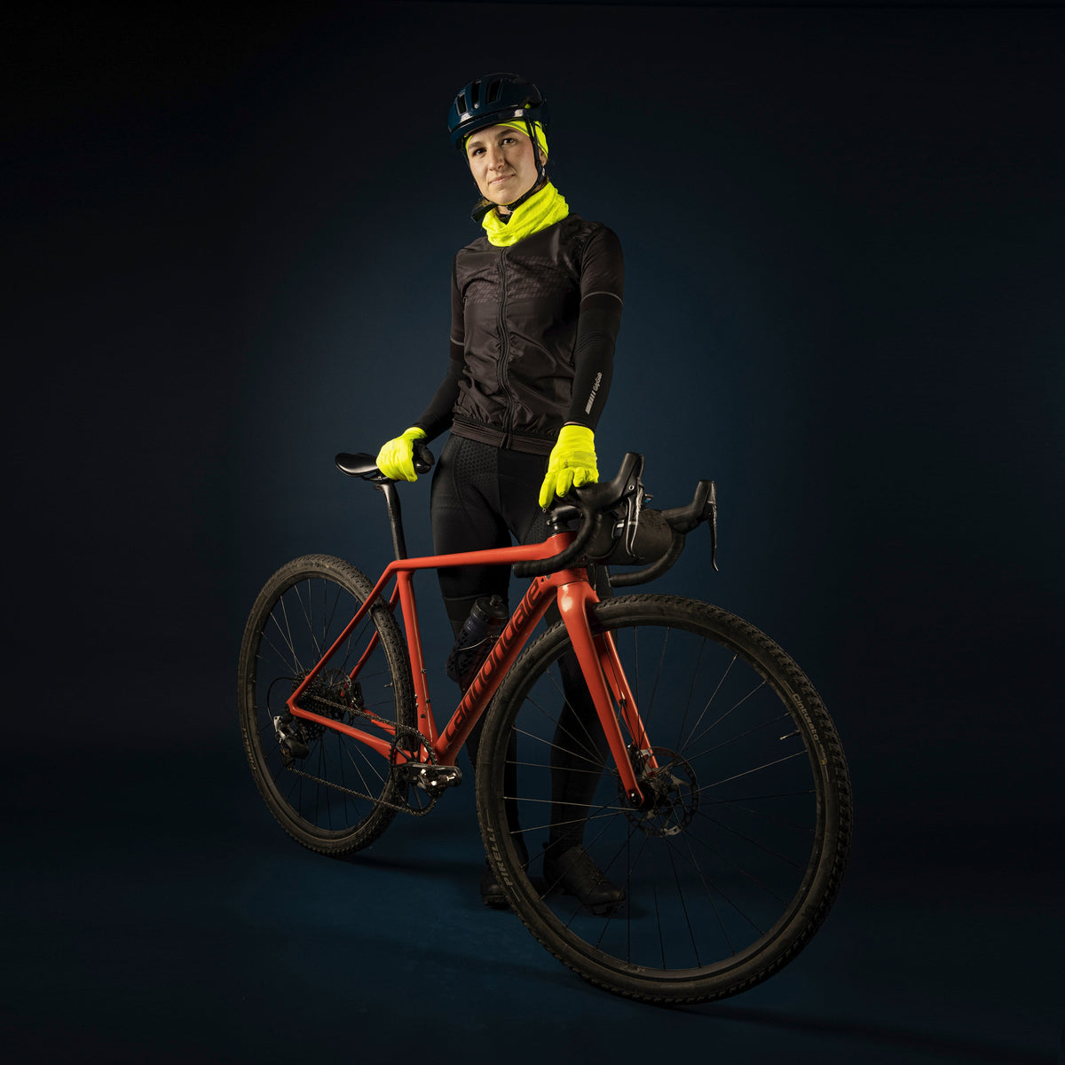 Zem ķiveres valkājama cepure GRIPGRAB THERMO HI-VIS SPRING AUTUMN, dzeltena