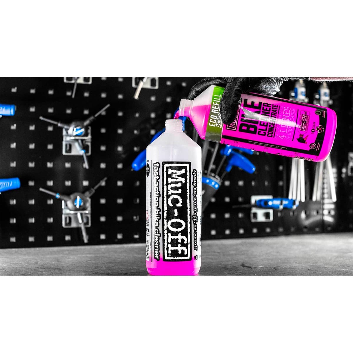 MUC-OFF NANO GEL CONCENTRATE Concentrated Bike Cleaner Refill (1 L for 4 L)
