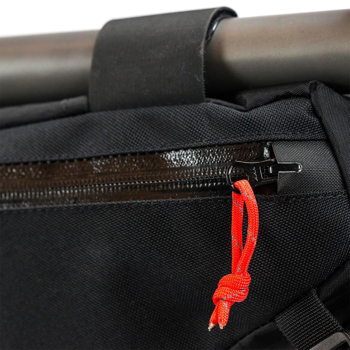 Runkolaukku RESTRAP FRAME BAG M