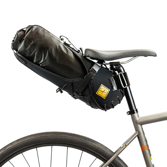 Sadelväska RESTRAP SADDLE BAG Svart + DRY BAG
