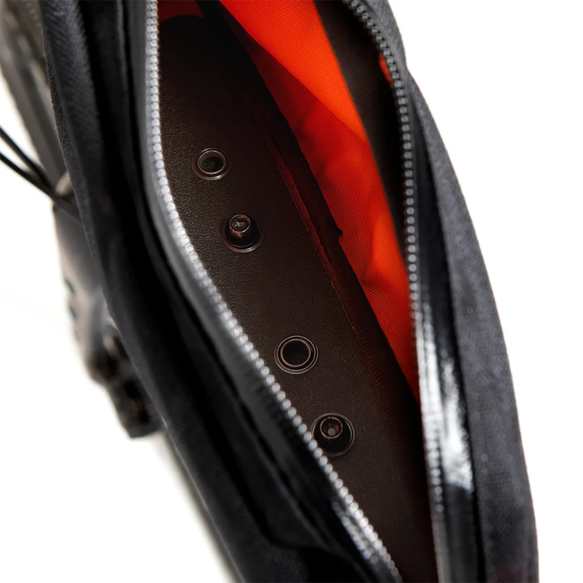 RESTRAP TOP TUBE BOLT 0.8L Black Bolt-On Frame Bag