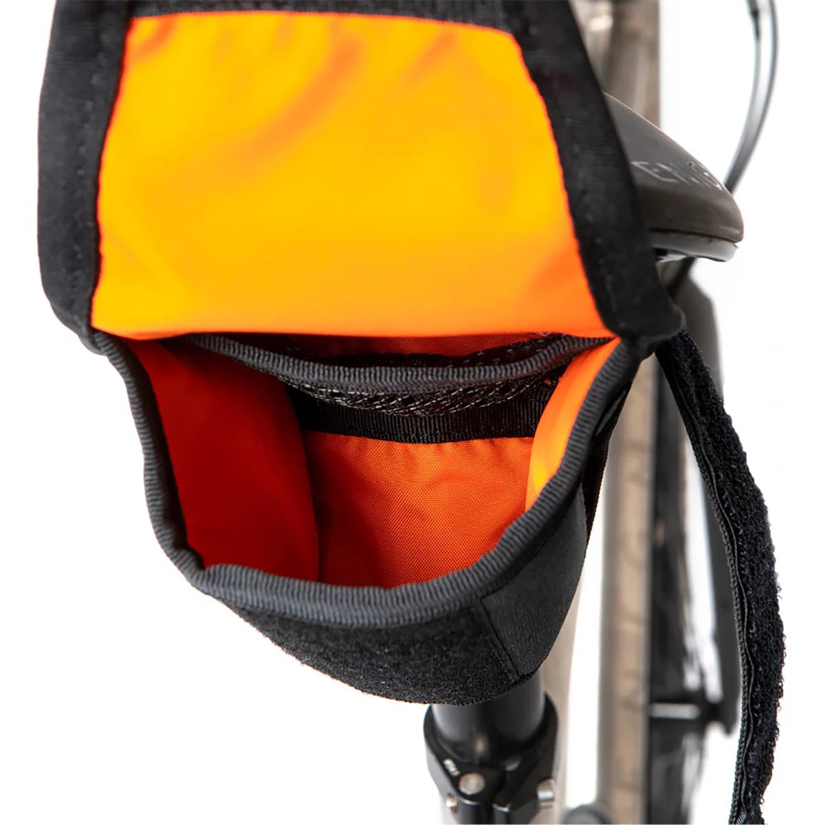 RESTRAP TOOL POUCH 0.6L Saddle Bag Black
