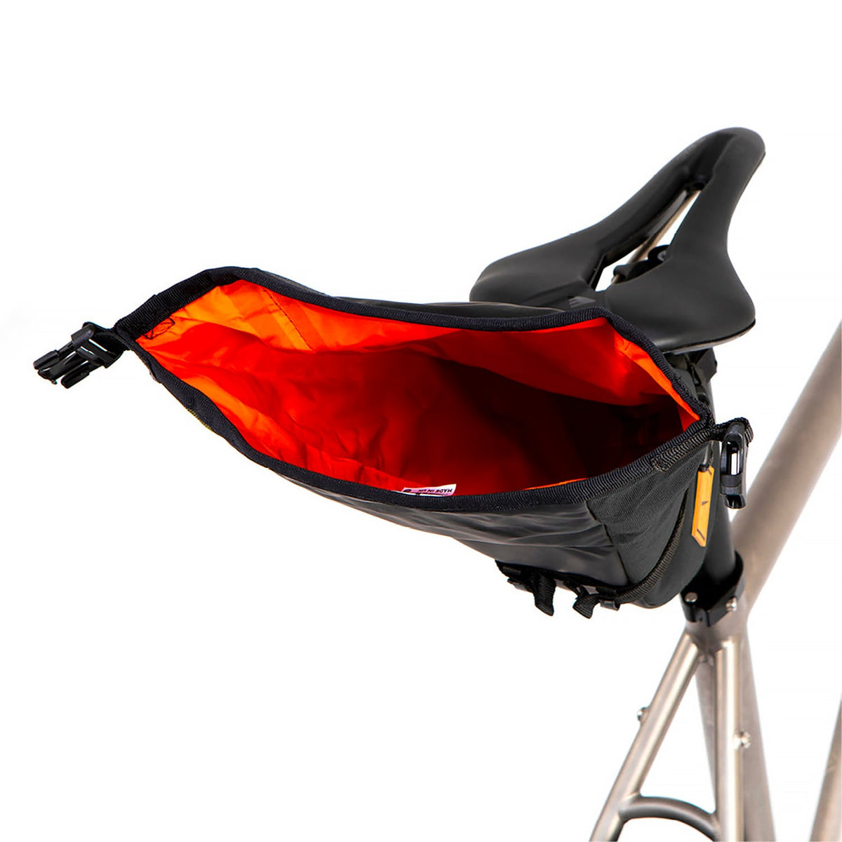 RESTRAP SADDLE PACK 2.5L Saddle Bag Black
