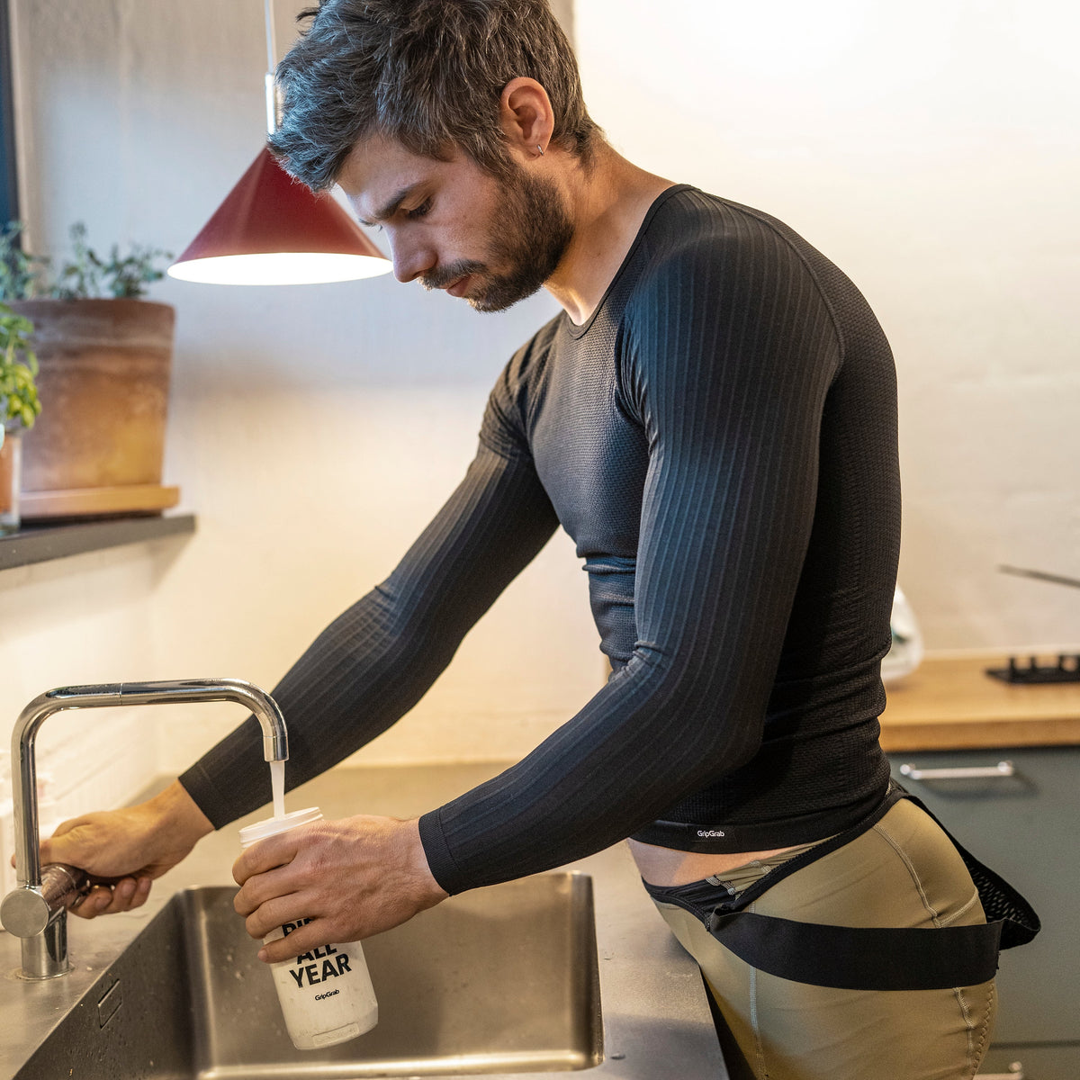 GRIPGRAB PACR SPRING AUTUMN SEAMLESS -pitkähihainen aluspaita, musta