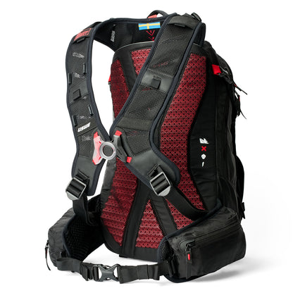 USWE ZIPPERED DAYPACK 25L Backpack Black