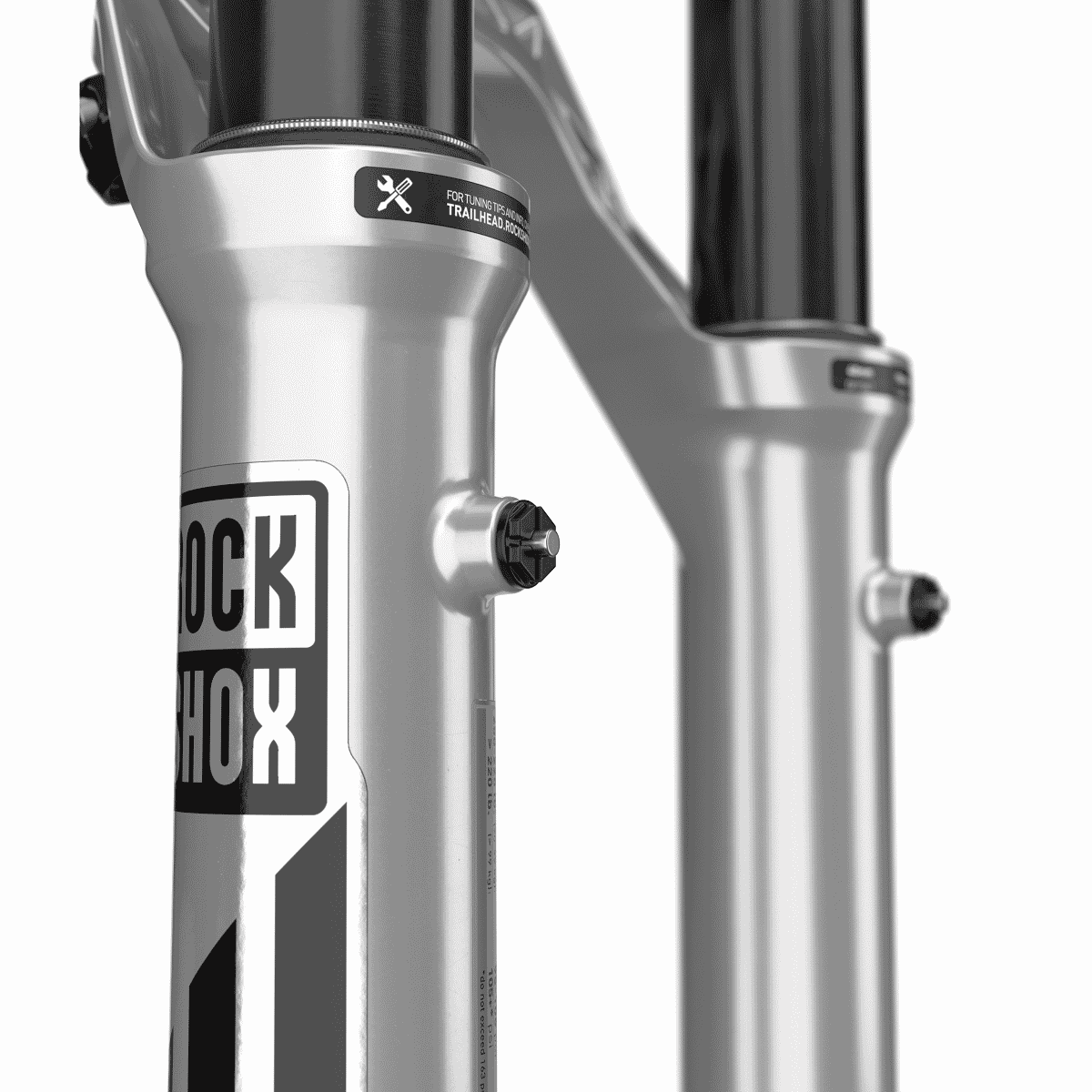 ROCKSHOX PIKE ULTIMATE CHARGER 3 RC2 29 DebonAir Tapered 15 mm Boost Axle Silver 2023 00.4020.697.0 Fork