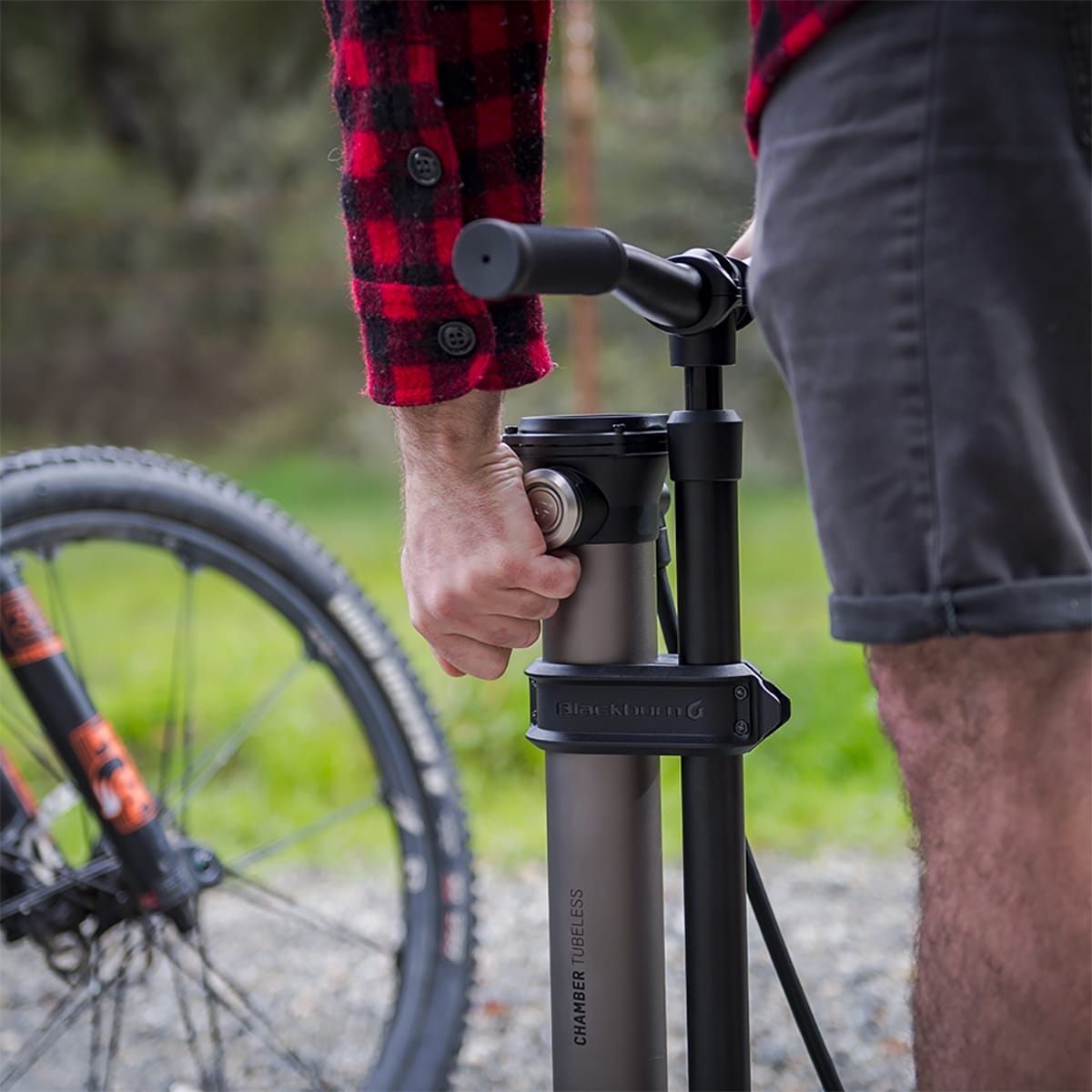 Pompka podłogowa BLACKBURN CHAMBER TUBELESS
