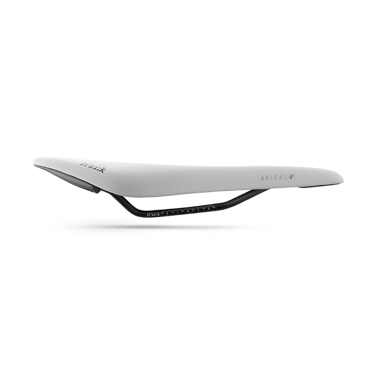 Saddle FIZIK ARIONE R3 OPEN LARGE Kium Rails White Edition