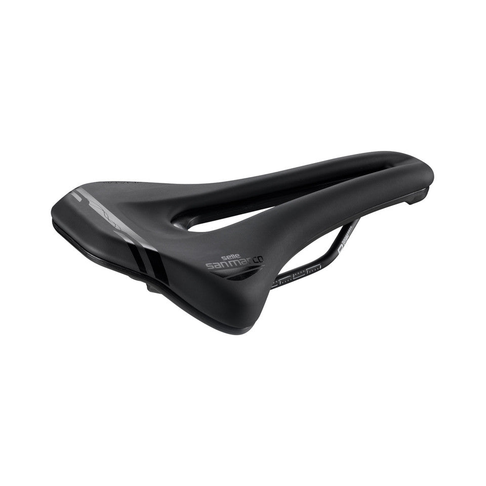 Sadel SAN MARCO GROUND SHORT OPEN-FIT DYNAMIC 155mm Sort