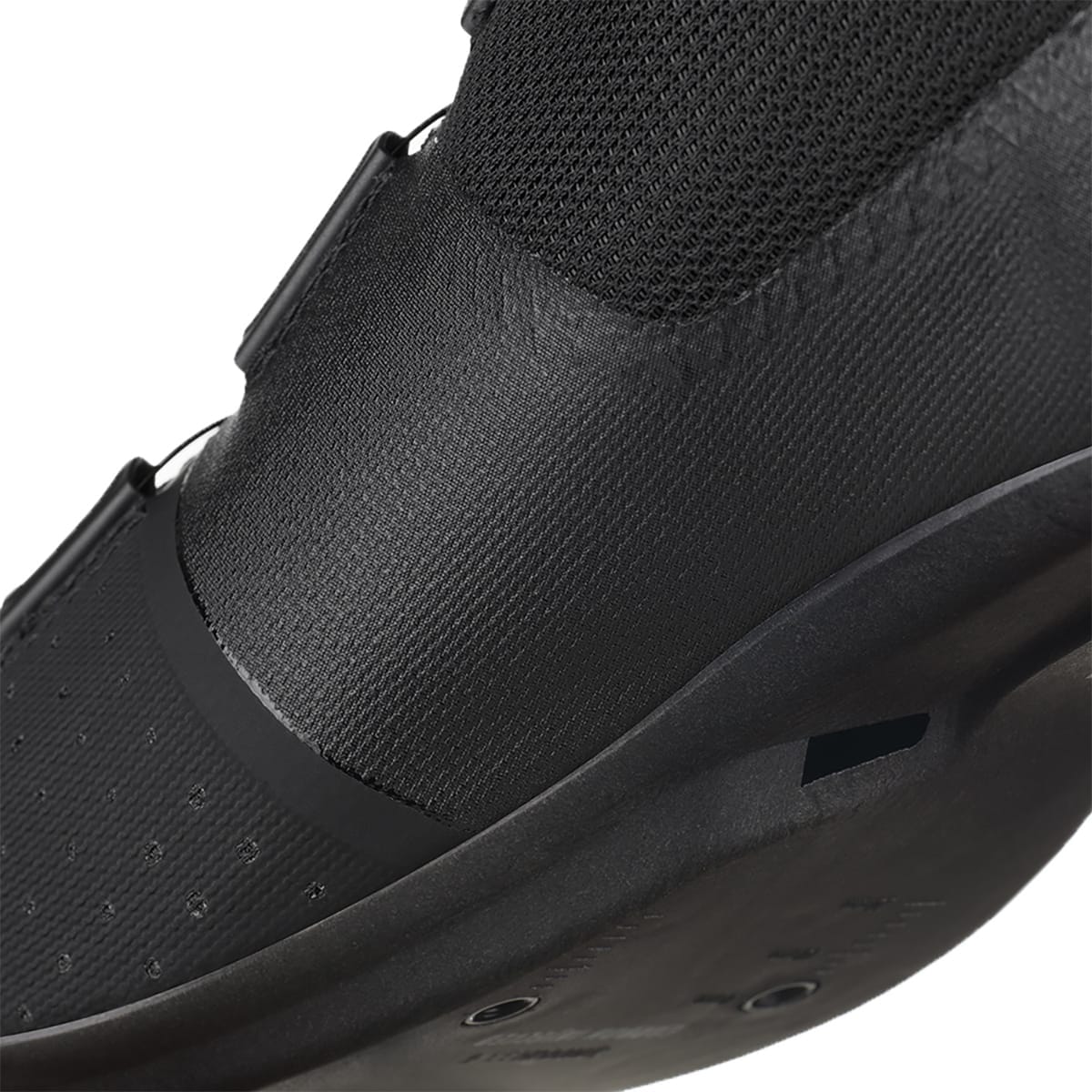 Landevejssko FIZIK OVERCURVE R4 Sort