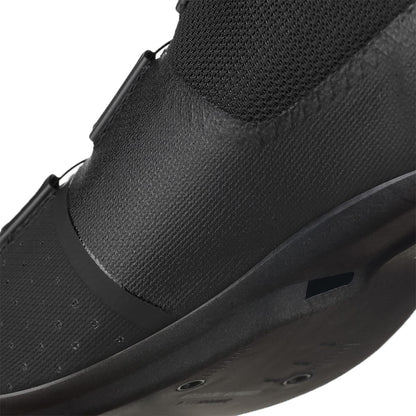 Landsvägsskor FIZIK OVERCURVE R4 WIDE Svart