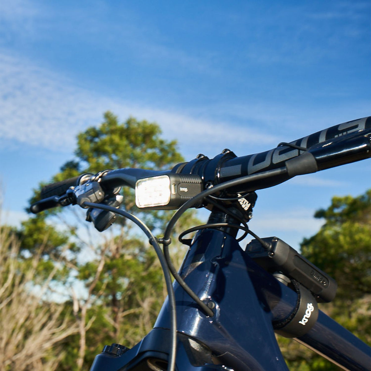 KNOG BLINDER X 1800 Front Light
