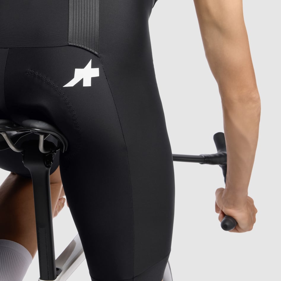 ASSOS MILLE GT S11 korte bib-shorts Sort