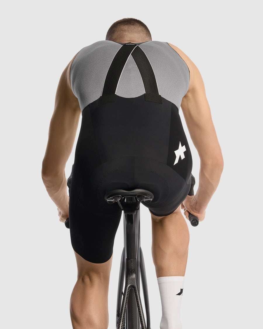 Kortbukser med seler ASSOS EQUIPE RSR BOLIDE S11 Sort
