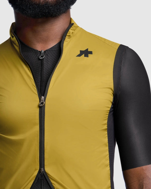 ASSOS MILLE GT WIND S11 Sleeveless Jacket Golden Yellow