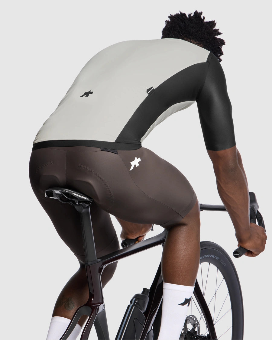 ASSOS MILLE GT WIND S11 Sleeveless Jacket Almond Milk
