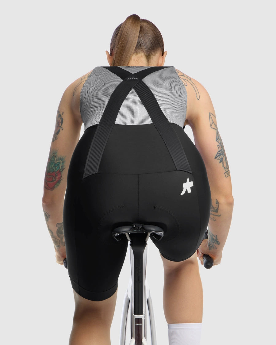 ASSOS UMA GT S11 Dame korte buksekort med seler Sort