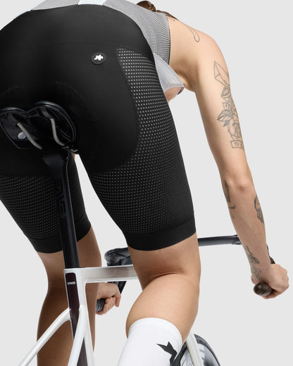 Krátké kraťasy se šlemi ASSOS MILLE GT INDOOR S11 dámské černé