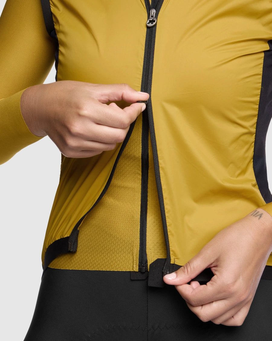Ærmeløs vest ASSOS UMA GT WIND S11 Dame Golden Yellow