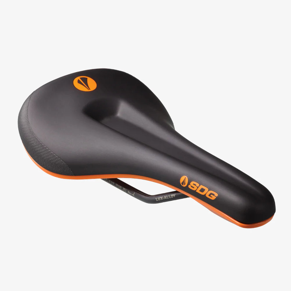 SDG BEL-AIR V3 MAX Saddle Lux-Alloy Rails Black/Orange