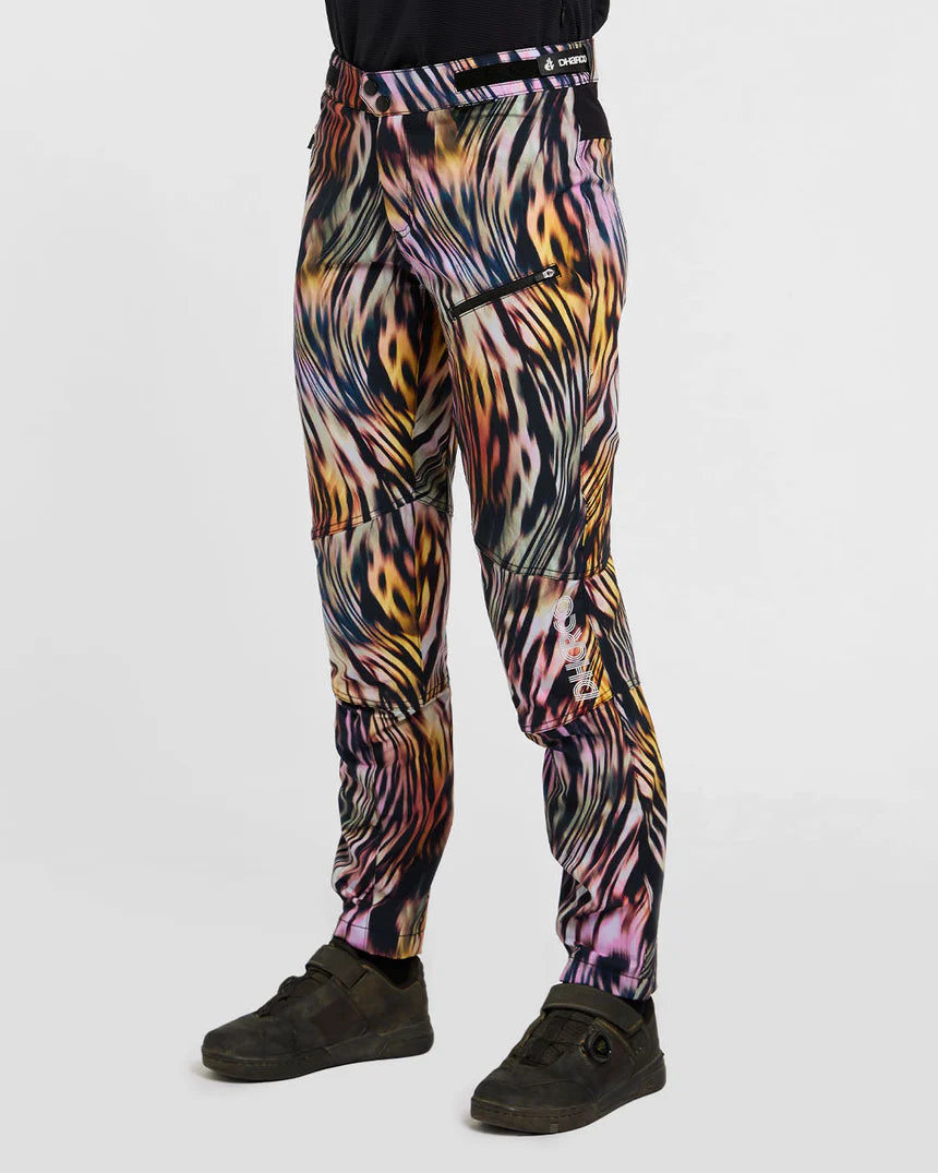 DHARCO GRAVITY ACID SAFARY Women's Trousers Multi