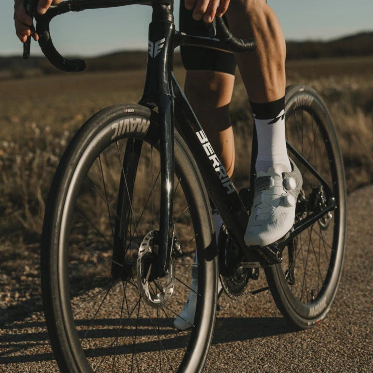 Buty Szosowe MAVIC COSMIC SLR Biały/Czarny