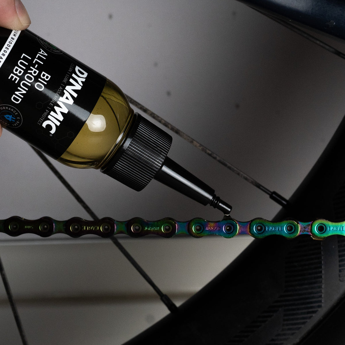 DYNAMIC BIO ALL ROUND LUBE tepalo naudojimas